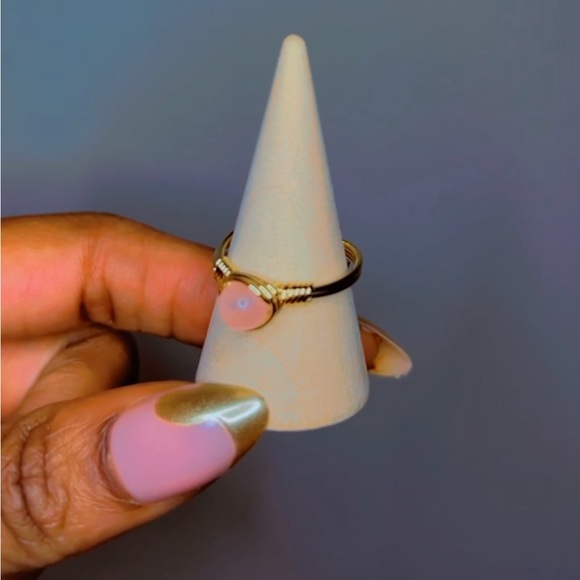 Healing Pink - Rose Quartz Ring - Picture 3 of 3